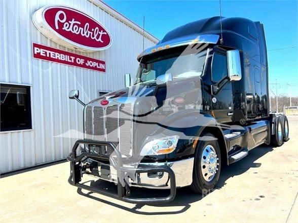 Peterbilt 579 Naudoti vilkikai
