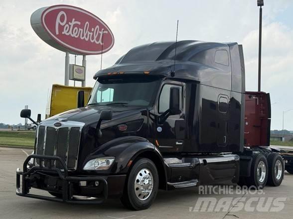 Peterbilt 579 Naudoti vilkikai