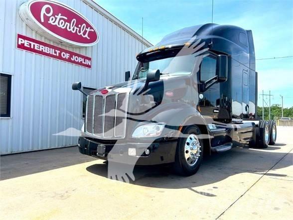Peterbilt 579 Naudoti vilkikai
