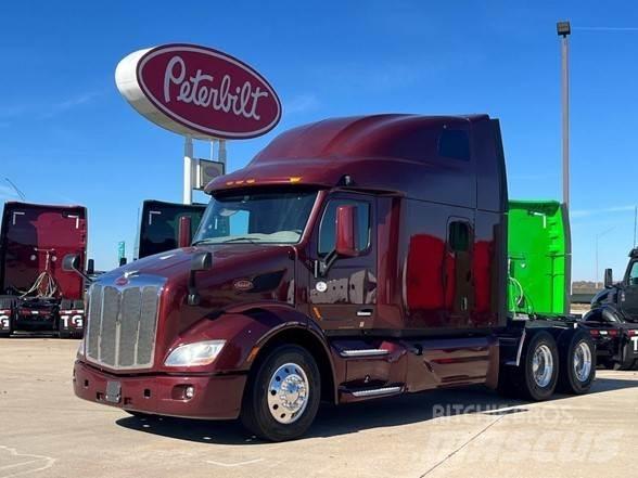 Peterbilt 579 Naudoti vilkikai