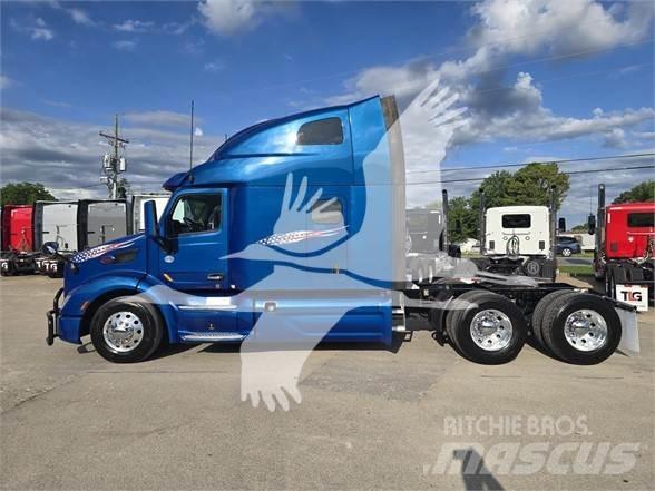 Peterbilt 579 Naudoti vilkikai