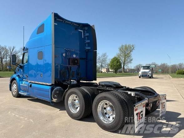 Peterbilt 579 Naudoti vilkikai