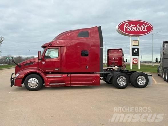 Peterbilt 579 Naudoti vilkikai