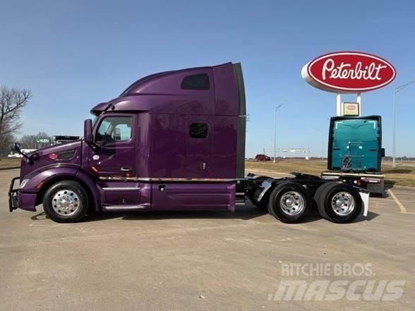 Peterbilt 579 Naudoti vilkikai