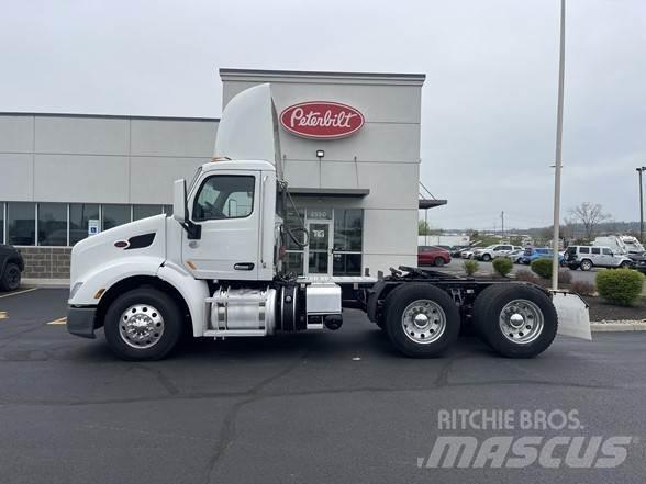 Peterbilt 579 Naudoti vilkikai