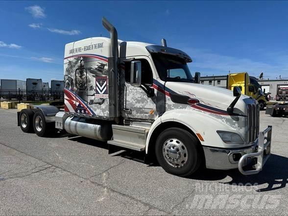 Peterbilt 579 Naudoti vilkikai