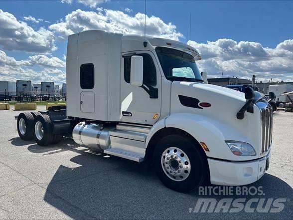 Peterbilt 579 Naudoti vilkikai
