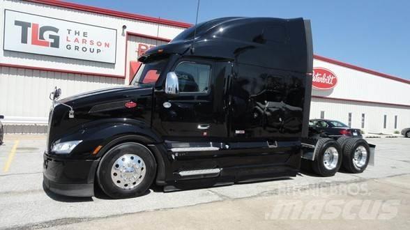 Peterbilt 579 Naudoti vilkikai