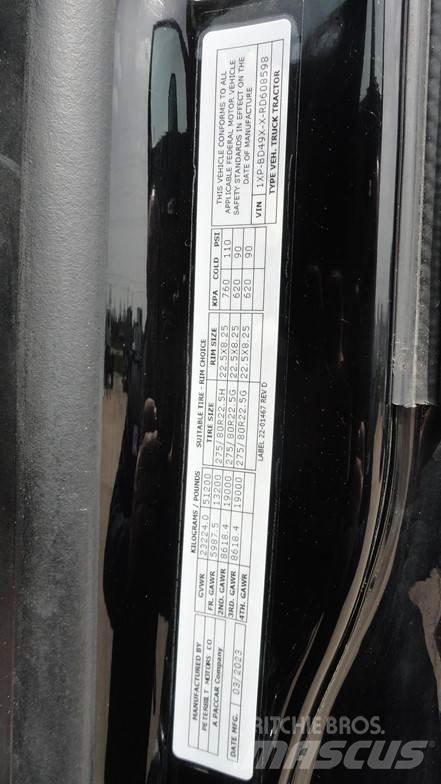 Peterbilt 579 Naudoti vilkikai
