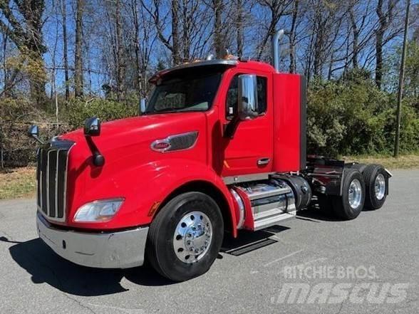Peterbilt 579 Naudoti vilkikai
