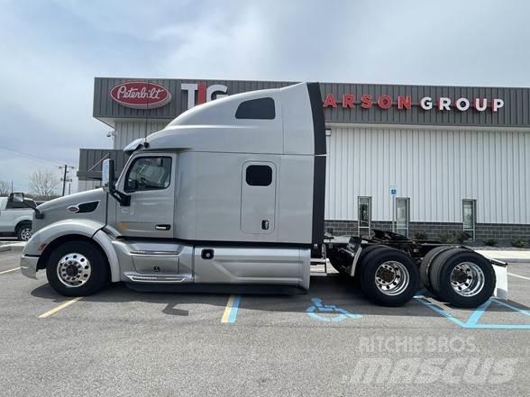 Peterbilt 579 Naudoti vilkikai