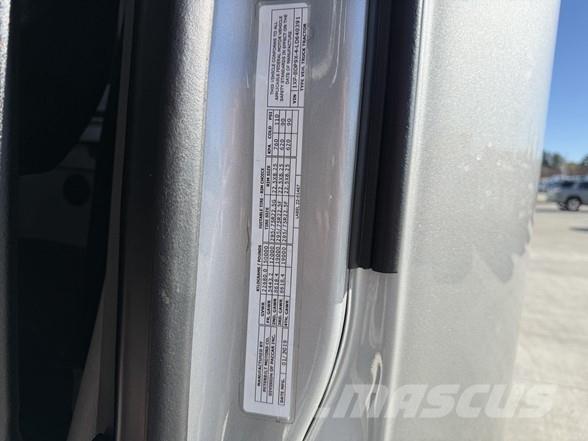 Peterbilt 579 Naudoti vilkikai