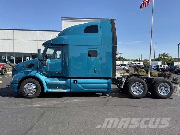 Peterbilt 579 Naudoti vilkikai