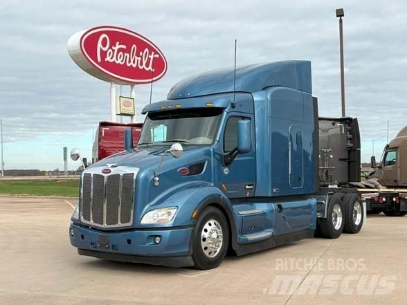Peterbilt 579 Naudoti vilkikai