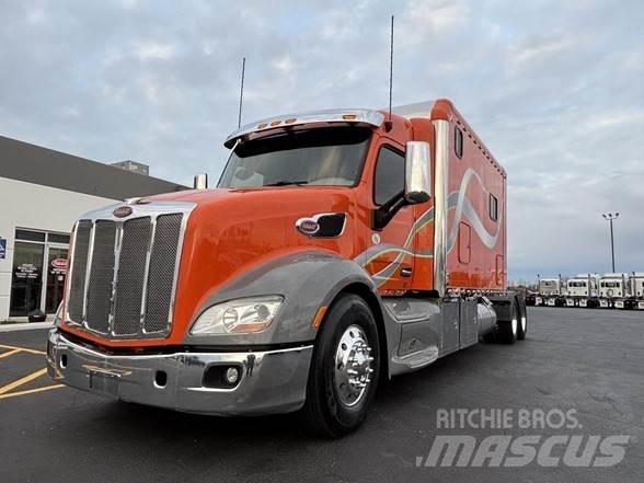 Peterbilt 579 Naudoti vilkikai