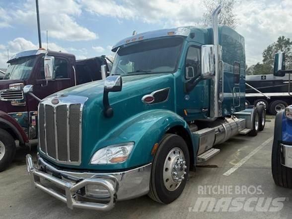 Peterbilt 579 Naudoti vilkikai