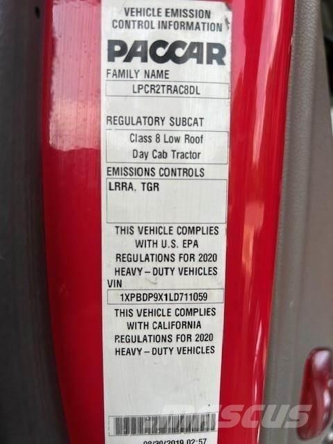 Peterbilt 579 Naudoti vilkikai