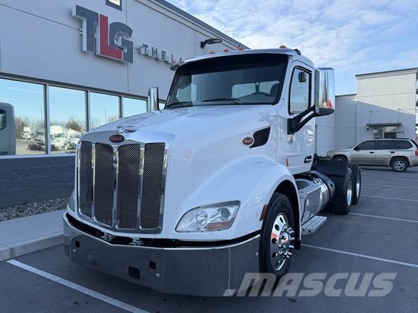 Peterbilt 579 Naudoti vilkikai