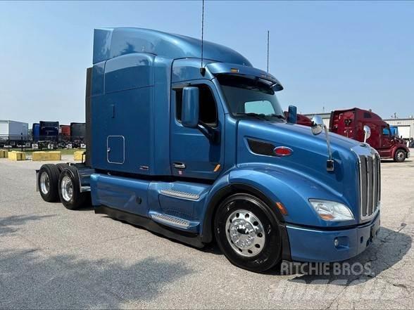 Peterbilt 579 Naudoti vilkikai