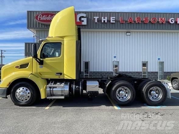 Peterbilt 579 Naudoti vilkikai