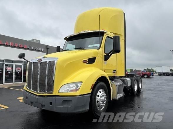Peterbilt 579 Naudoti vilkikai