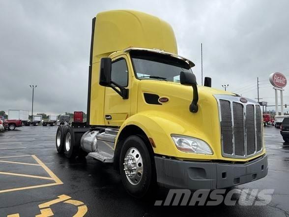 Peterbilt 579 Naudoti vilkikai