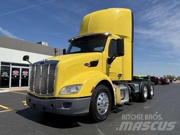 Peterbilt 579 Naudoti vilkikai