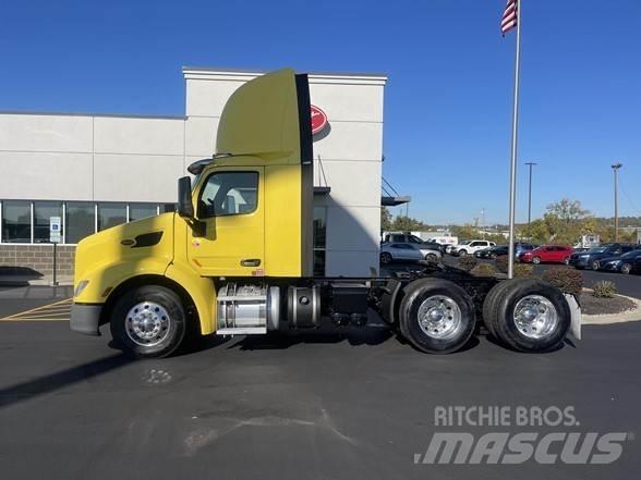 Peterbilt 579 Naudoti vilkikai