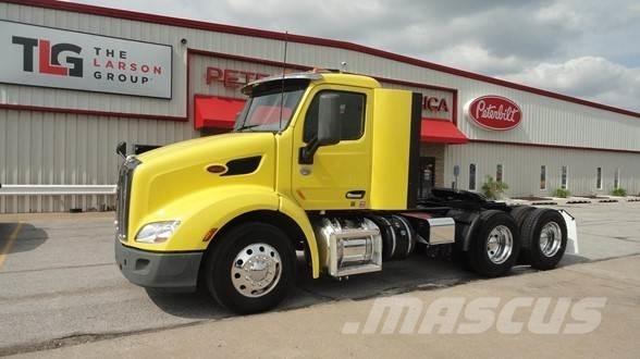 Peterbilt 579 Naudoti vilkikai