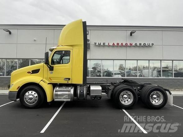 Peterbilt 579 Naudoti vilkikai