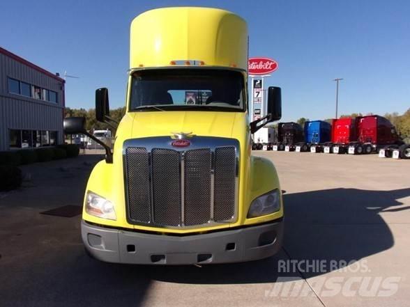 Peterbilt 579 Naudoti vilkikai
