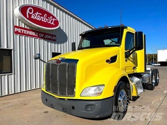 Peterbilt 579 Naudoti vilkikai