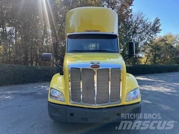 Peterbilt 579 Naudoti vilkikai