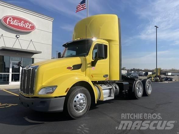 Peterbilt 579 Naudoti vilkikai