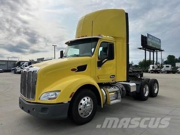 Peterbilt 579 Naudoti vilkikai
