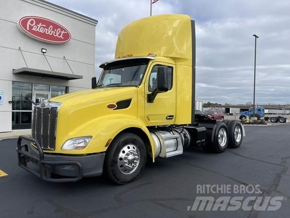 Peterbilt 579 Naudoti vilkikai