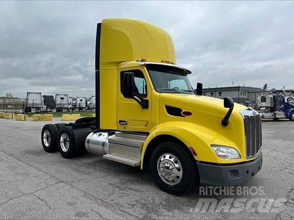 Peterbilt 579 Naudoti vilkikai
