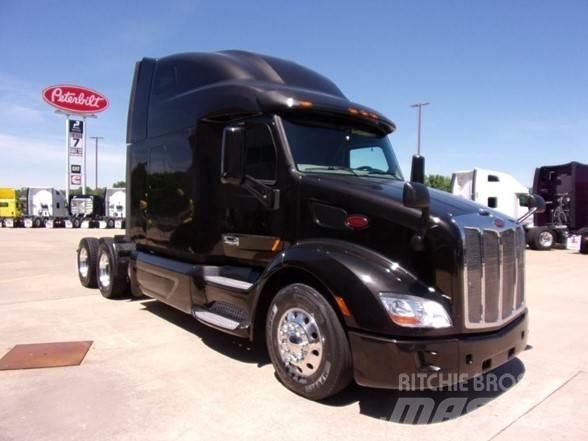 Peterbilt 579 Naudoti vilkikai