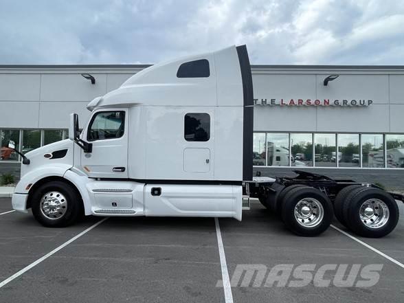 Peterbilt 579 Naudoti vilkikai