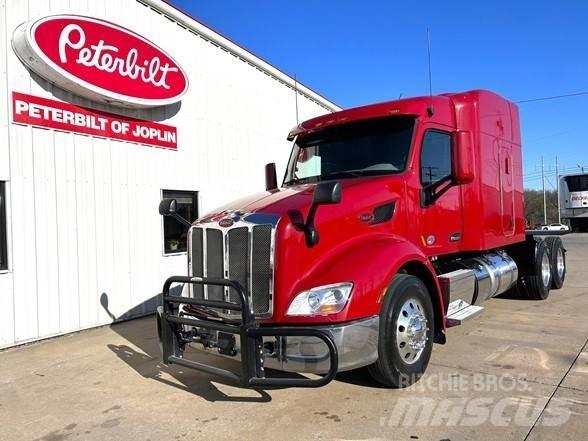 Peterbilt 579 Naudoti vilkikai
