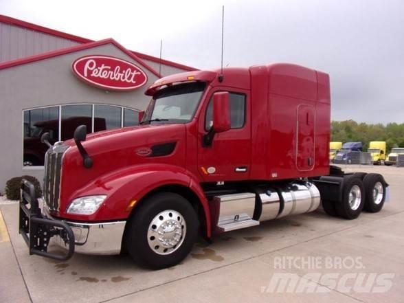 Peterbilt 579 Naudoti vilkikai