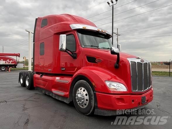Peterbilt 579 Naudoti vilkikai