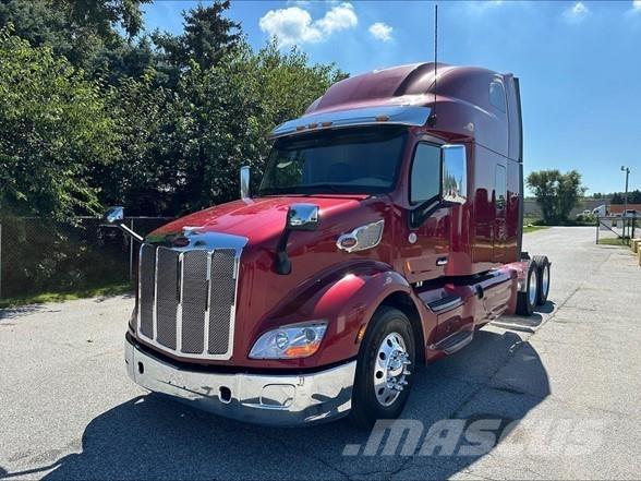 Peterbilt 579 Naudoti vilkikai