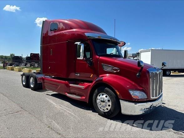 Peterbilt 579 Naudoti vilkikai