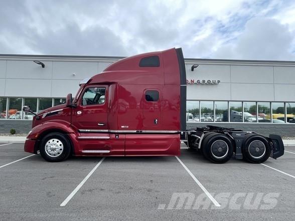 Peterbilt 579 Naudoti vilkikai