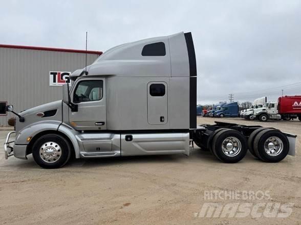 Peterbilt 579 Naudoti vilkikai