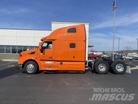 Peterbilt 579 Naudoti vilkikai