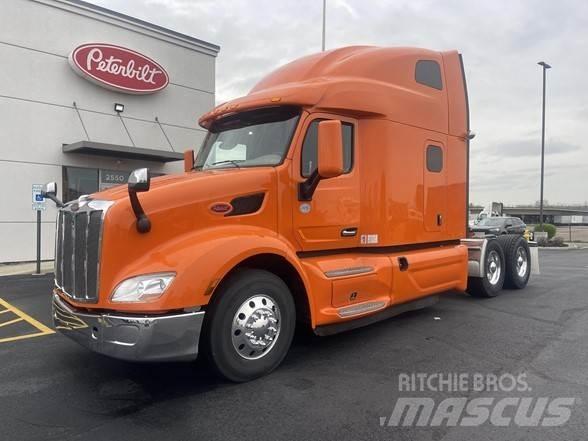 Peterbilt 579 Naudoti vilkikai