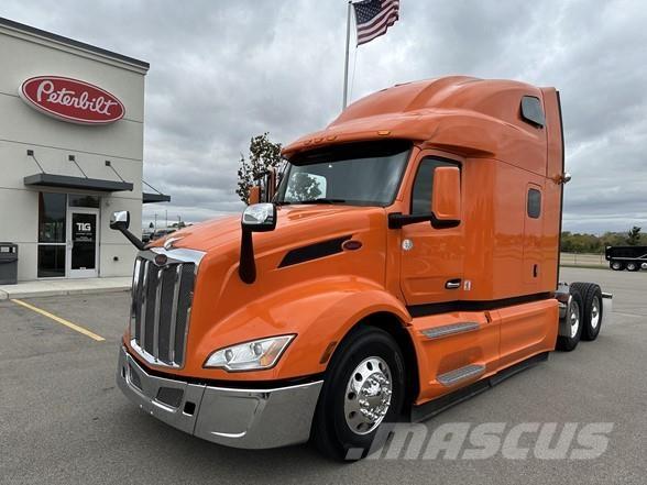 Peterbilt 579 Naudoti vilkikai