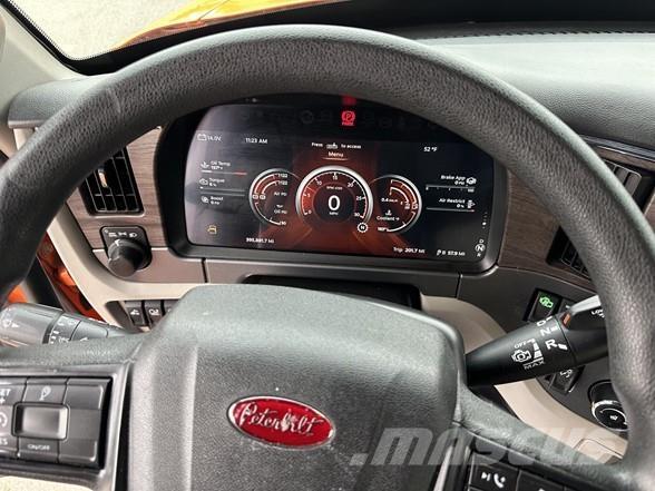 Peterbilt 579 Naudoti vilkikai